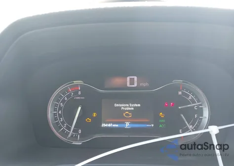 2016 Honda Pilot Touring z USA, uszkodzony, nr VIN 5FNYF5H93GB057063